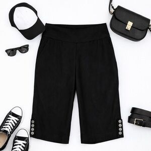 Lior Paris Pull On Capri Pant Black Pocket Silver Side Leg Buttons Sz 4